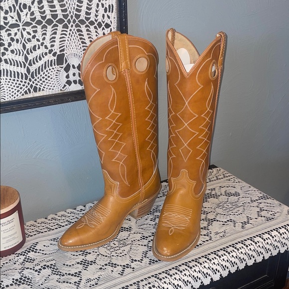 ACME Shoes - 1970’s vintage ACME 8307 buckaroo leather 14” Women's Tan Cowboy Boots
